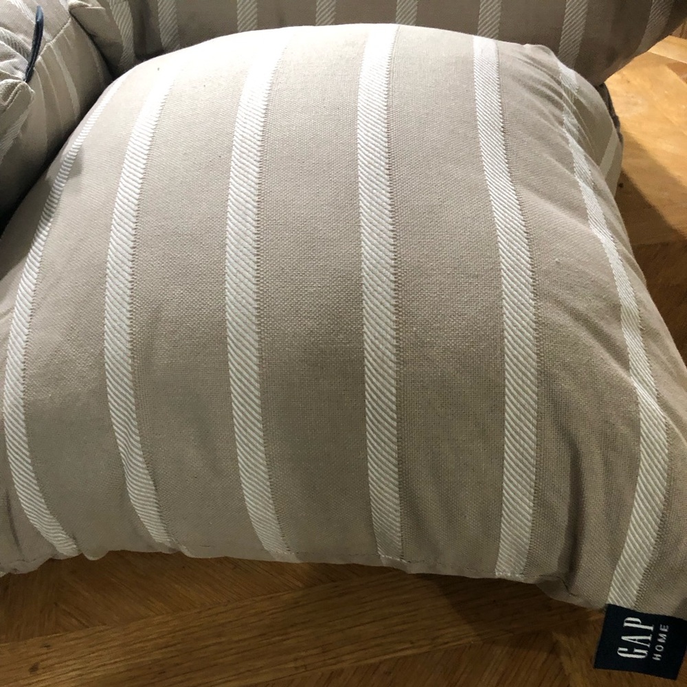 Decor pillows